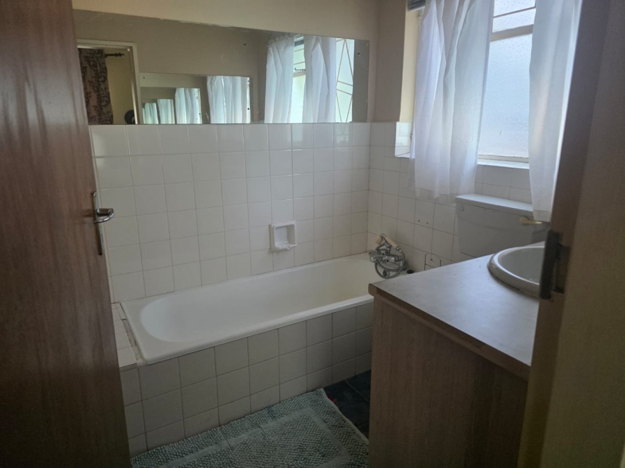 4 Bedroom Property for Sale in West Bank Western Cape